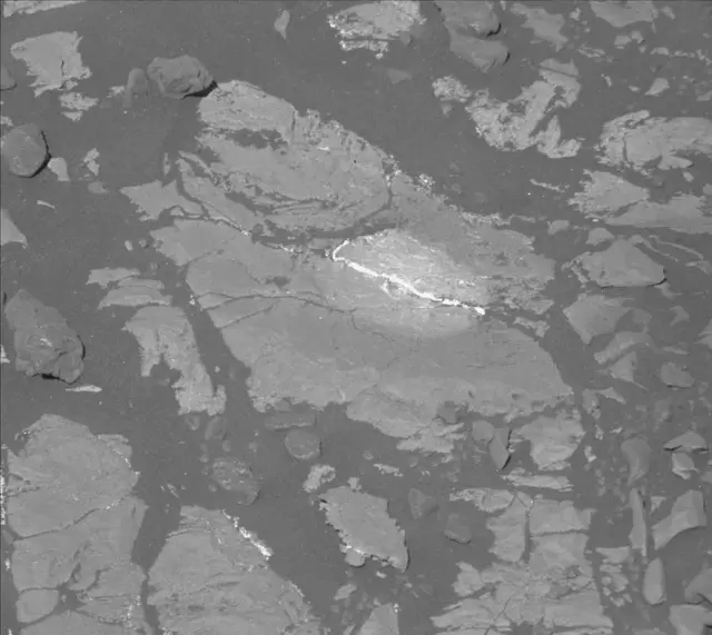 Sol 1950: Mast Camera (Mastcam)