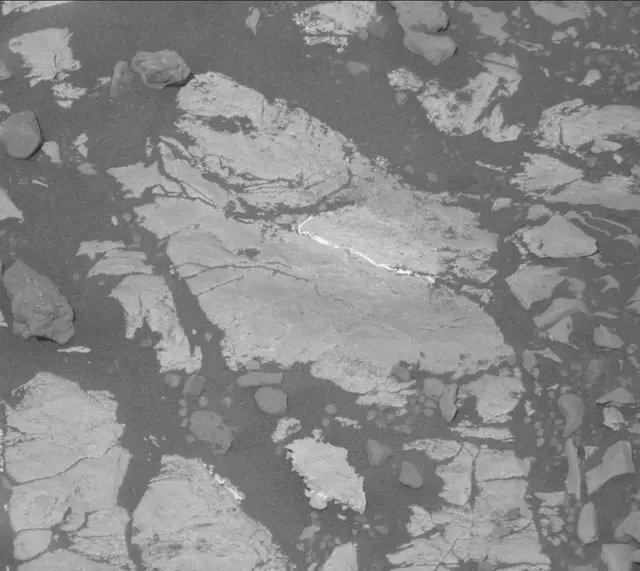 Sol 1950: Mast Camera (Mastcam)