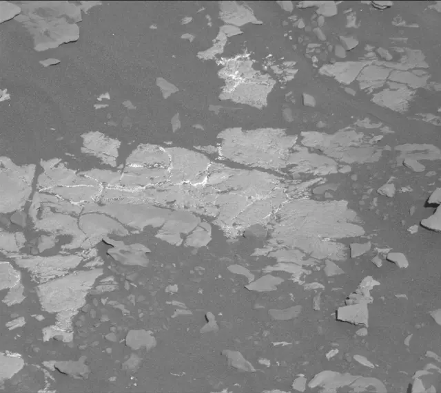 Sol 1950: Mast Camera (Mastcam)