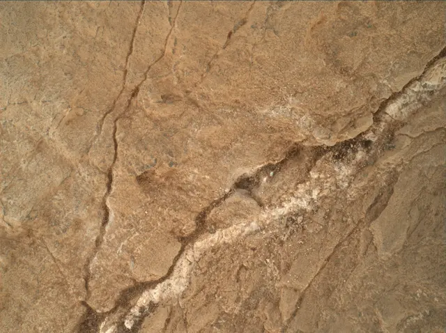 Sol 1950: Mars Hand Lens Imager (MAHLI)