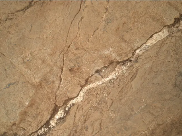 Sol 1950: Mars Hand Lens Imager (MAHLI)
