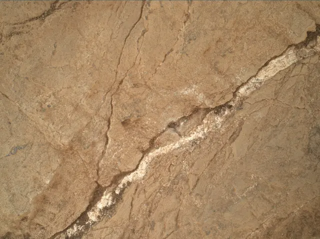 Sol 1950: Mars Hand Lens Imager (MAHLI)