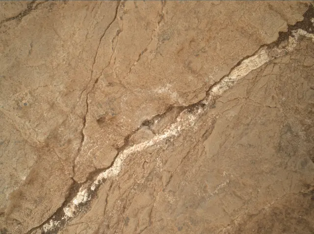Sol 1950: Mars Hand Lens Imager (MAHLI)