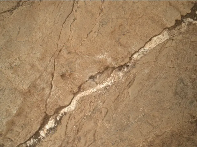 Sol 1950: Mars Hand Lens Imager (MAHLI)