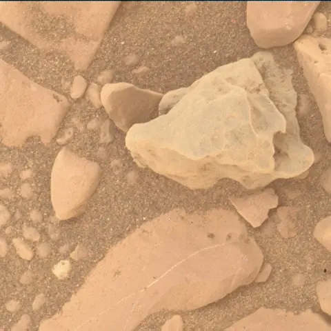 Sol 1954: Mars Hand Lens Imager (MAHLI)