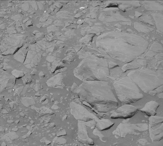 Sol 1955: Mast Camera (Mastcam)