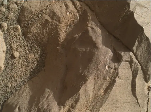 Sol 1960: Mars Hand Lens Imager (MAHLI)