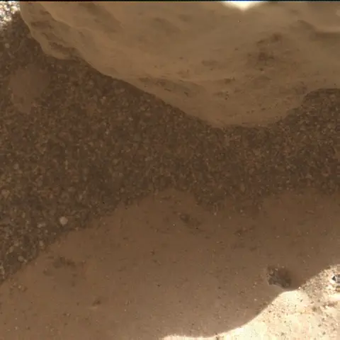 Sol 1960: Mars Hand Lens Imager (MAHLI)