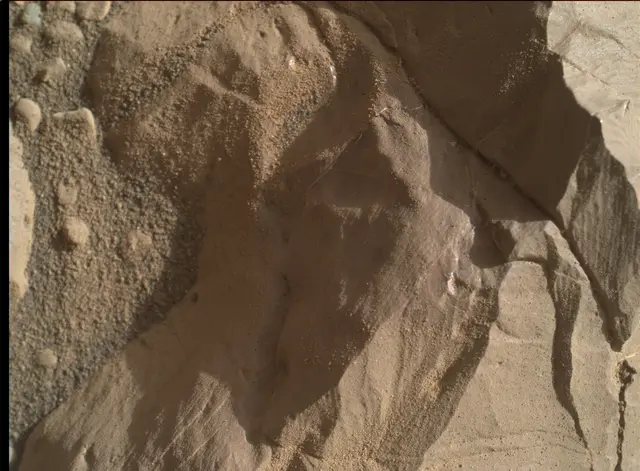 Sol 1960: Mars Hand Lens Imager (MAHLI)
