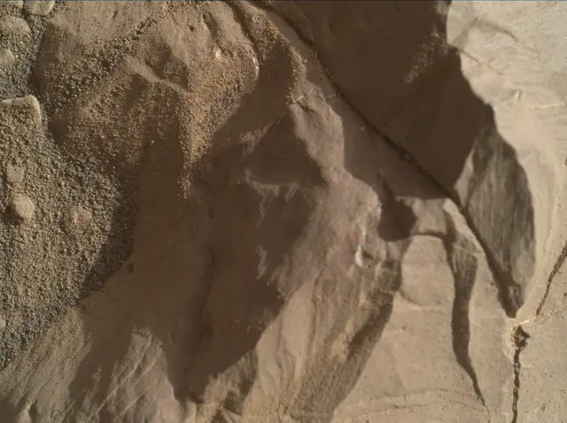 Sol 1960: Mars Hand Lens Imager (MAHLI)