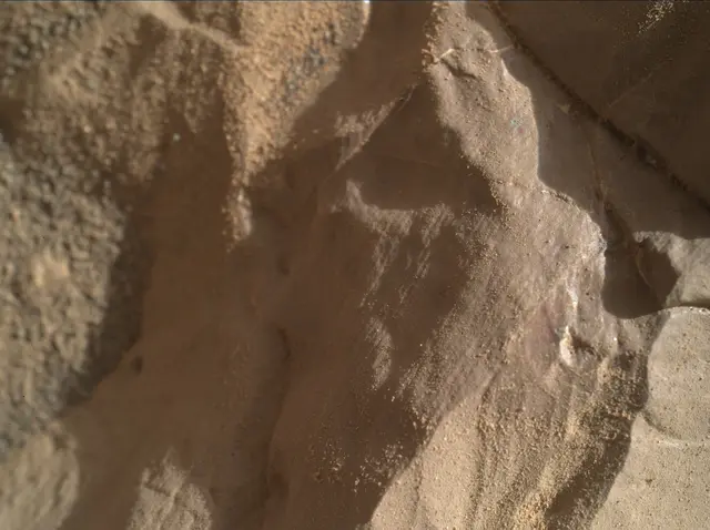Sol 1960: Mars Hand Lens Imager (MAHLI)