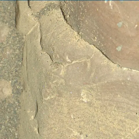 Sol 1961: Mars Hand Lens Imager (MAHLI)