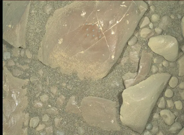 Sol 1961: Mars Hand Lens Imager (MAHLI)