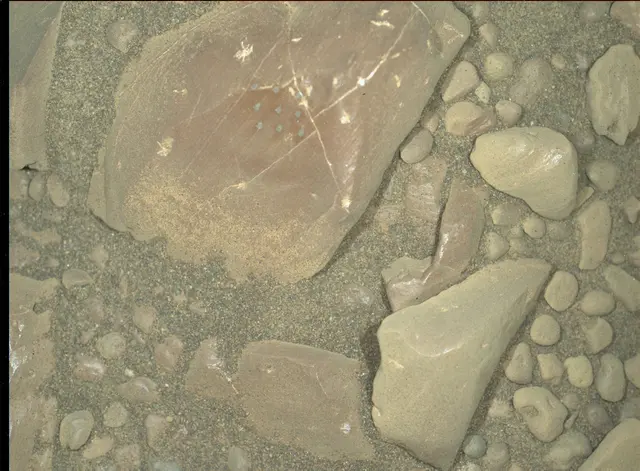 Sol 1961: Mars Hand Lens Imager (MAHLI)