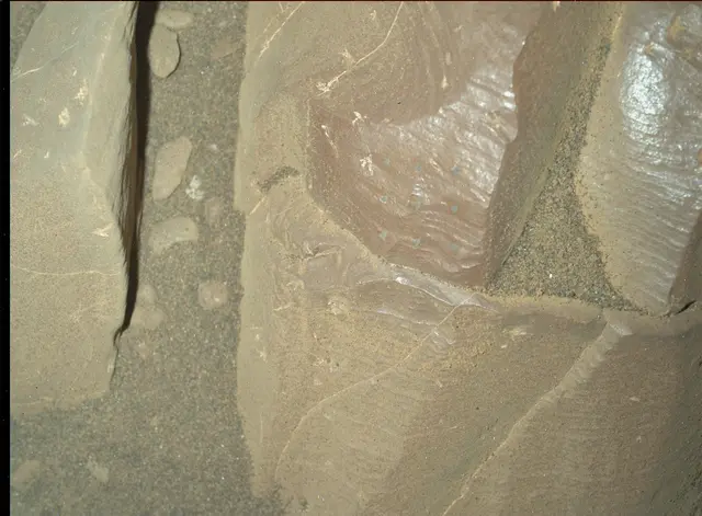 Sol 1961: Mars Hand Lens Imager (MAHLI)