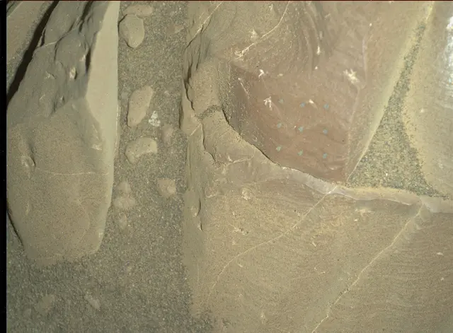 Sol 1961: Mars Hand Lens Imager (MAHLI)