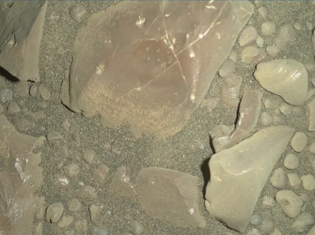 Sol 1961: Mars Hand Lens Imager (MAHLI)