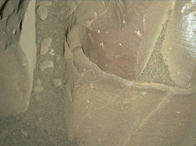 Sol 1961: Mars Hand Lens Imager (MAHLI)