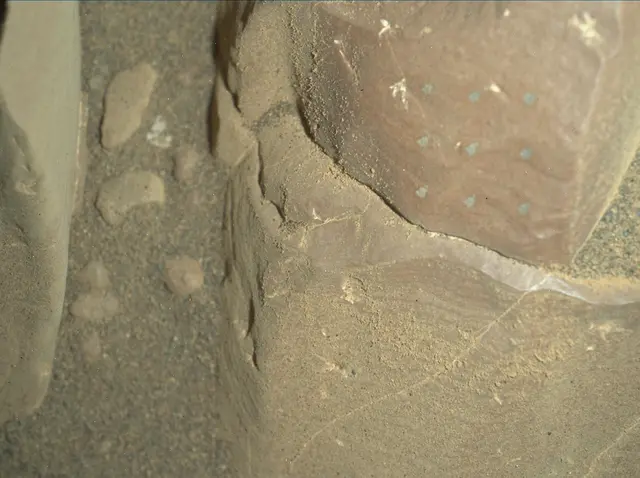 Sol 1961: Mars Hand Lens Imager (MAHLI)