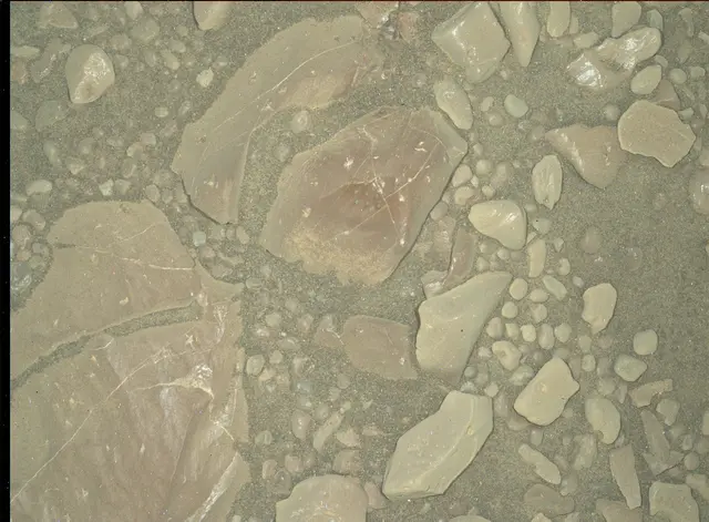 Sol 1961: Mars Hand Lens Imager (MAHLI)