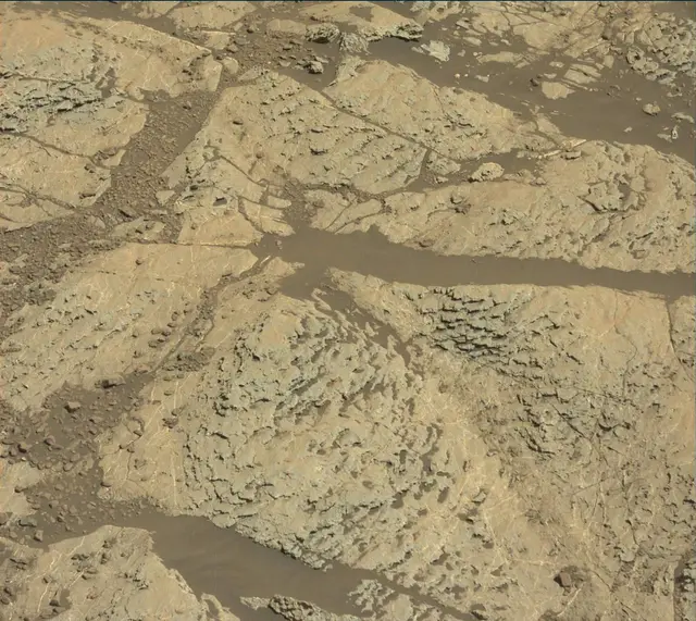 Sol 1962: Mast Camera (Mastcam)