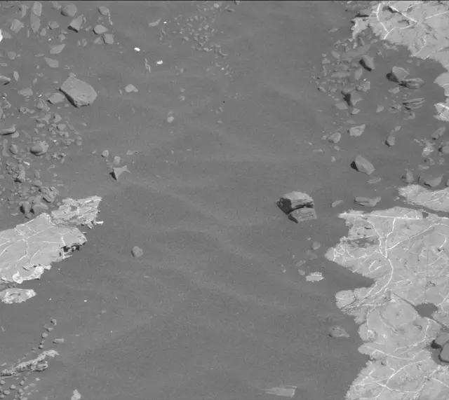 Sol 1962: Mast Camera (Mastcam)