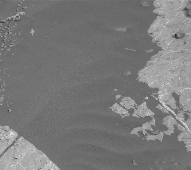 Sol 1962: Mast Camera (Mastcam)