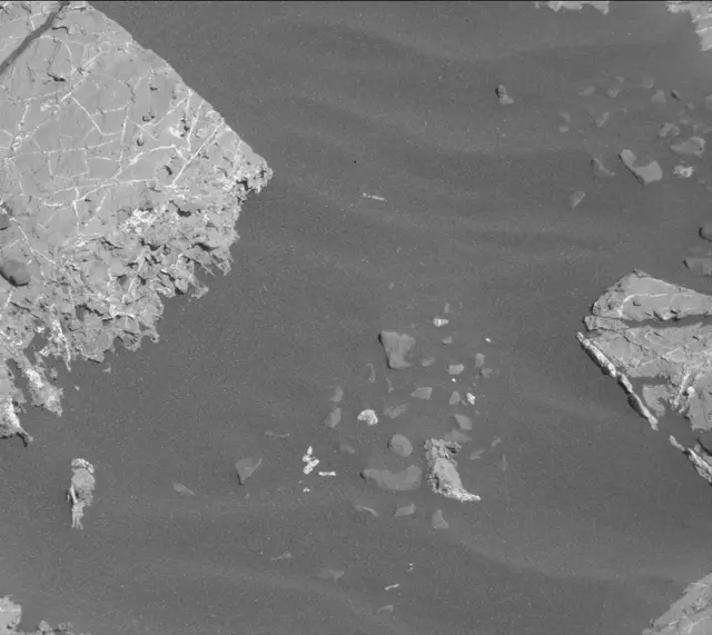 Sol 1962: Mast Camera (Mastcam)