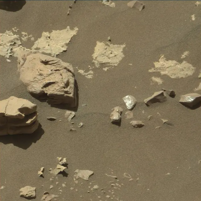 Sol 1962: Mast Camera (Mastcam)