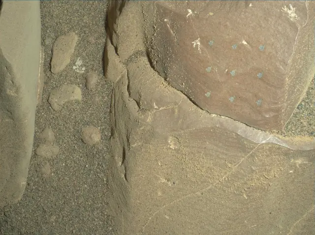 Sol 1962: Mars Hand Lens Imager (MAHLI)