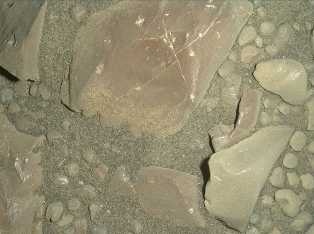 Sol 1962: Mars Hand Lens Imager (MAHLI)