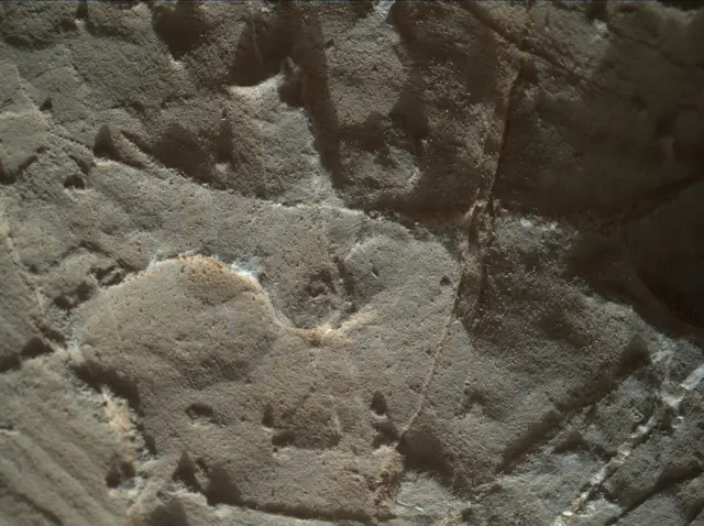 Sol 1963: Mars Hand Lens Imager (MAHLI)
