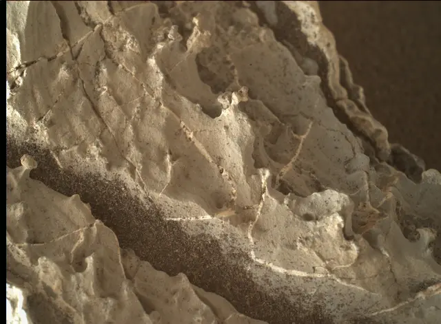Sol 1963: Mars Hand Lens Imager (MAHLI)