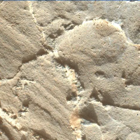 Sol 1963: Mars Hand Lens Imager (MAHLI)