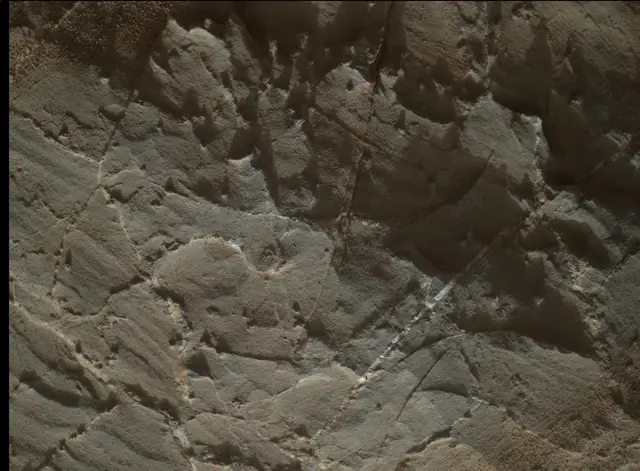 Sol 1963: Mars Hand Lens Imager (MAHLI)