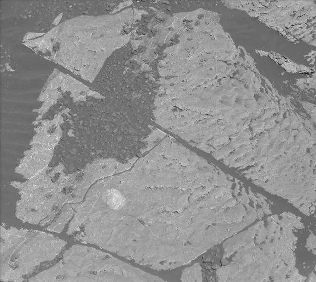 Sol 1964: Mast Camera (Mastcam)