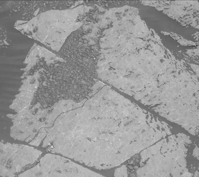 Sol 1964: Mast Camera (Mastcam)