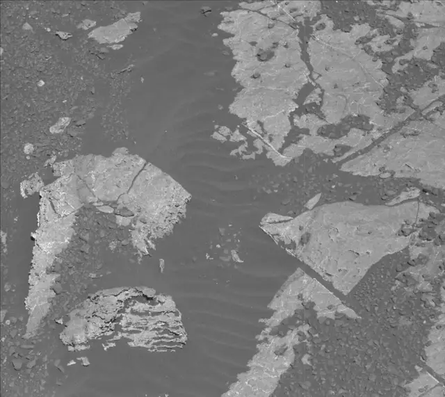 Sol 1964: Mast Camera (Mastcam)