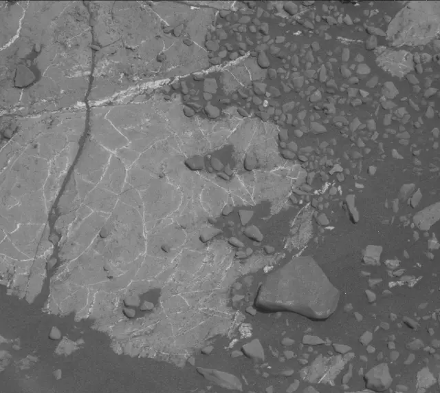 Sol 1964: Mast Camera (Mastcam)