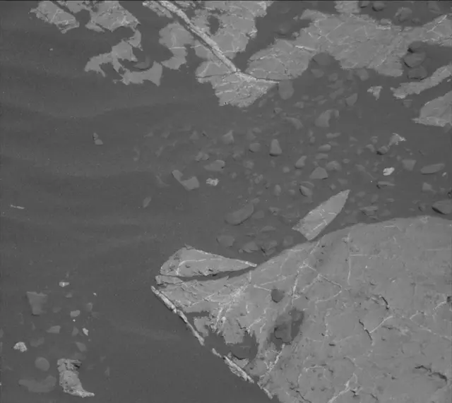 Sol 1964: Mast Camera (Mastcam)