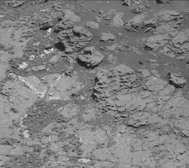 Sol 1964: Mast Camera (Mastcam)