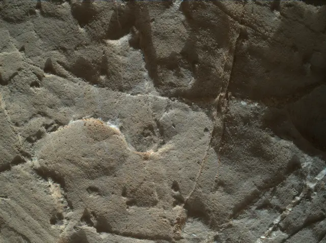Sol 1964: Mars Hand Lens Imager (MAHLI)