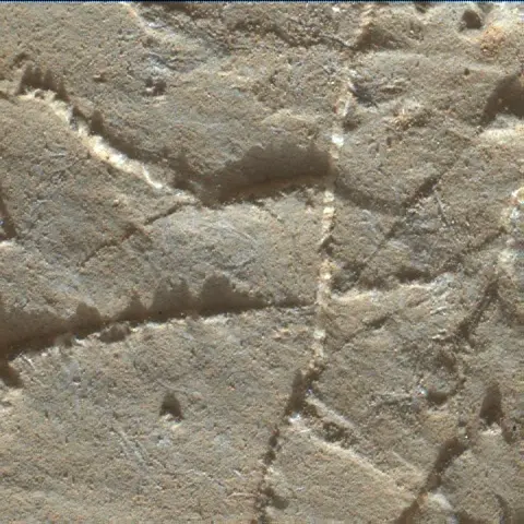 Sol 1966: Mars Hand Lens Imager (MAHLI)