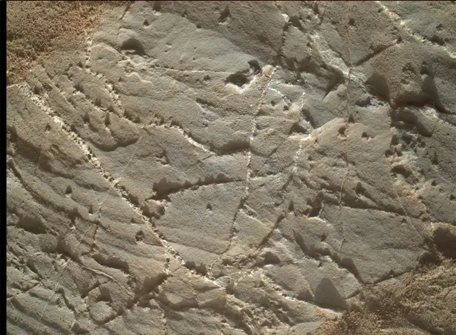 Sol 1966: Mars Hand Lens Imager (MAHLI)