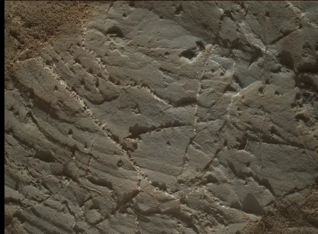 Sol 1966: Mars Hand Lens Imager (MAHLI)