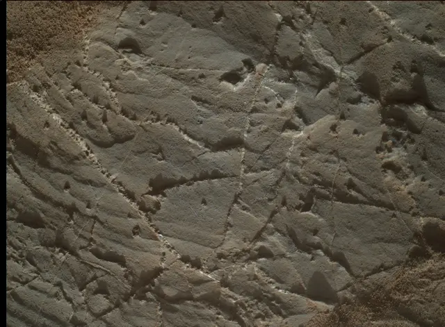 Sol 1966: Mars Hand Lens Imager (MAHLI)