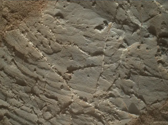 Sol 1966: Mars Hand Lens Imager (MAHLI)