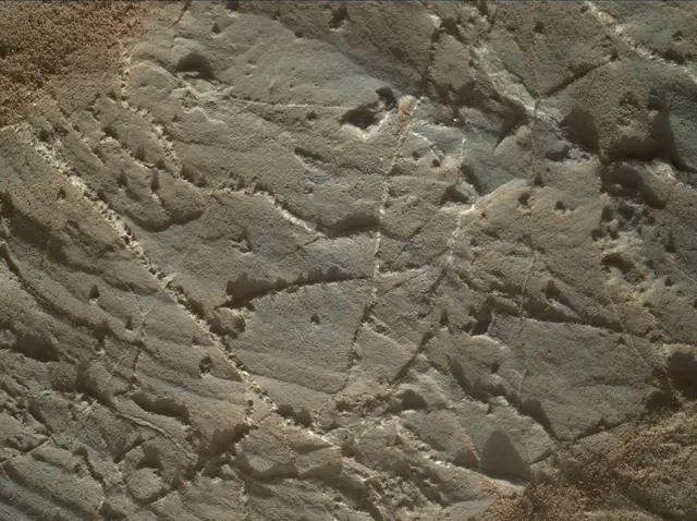 Sol 1966: Mars Hand Lens Imager (MAHLI)