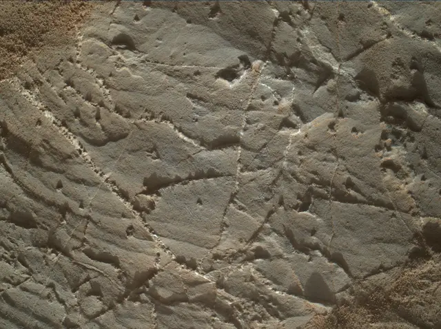 Sol 1966: Mars Hand Lens Imager (MAHLI)