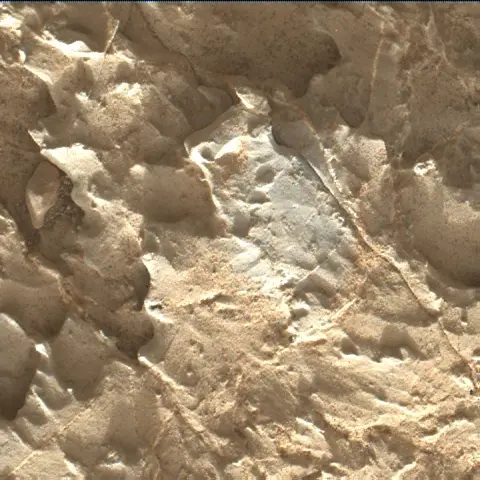 Sol 1966: Mars Hand Lens Imager (MAHLI)